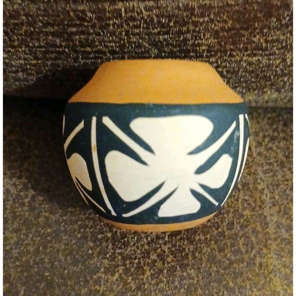Pueblo Pottery By Artist G Tenorio Santo Domingo Native American Southwest Small